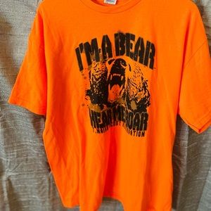 I am a bear hear me Roar orange extra large T-shirt
